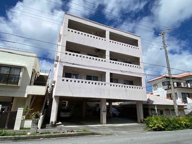 【一棟売アパート】浦添市勢理客3丁目